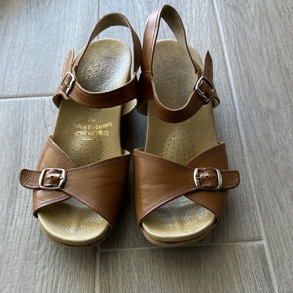 Worishofer Tan Leather Women's Sandals style 711 Size 38 Tabac
